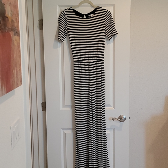 DVF Jumpsuit - Picture 5 of 7